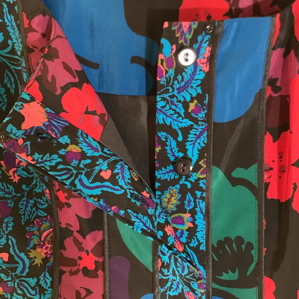 Coldwater Creek Button Down Top - Picture 7 of 11